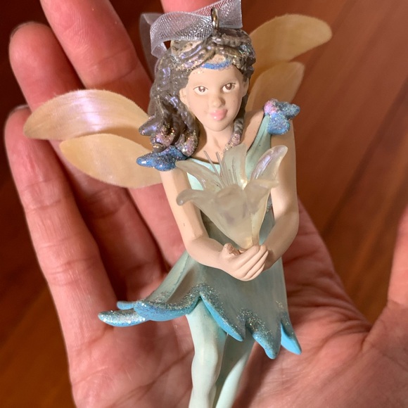 2001/2002 Hallmark Frostlight Fairies Keepsake Ornament Set - Picture 2 of 10